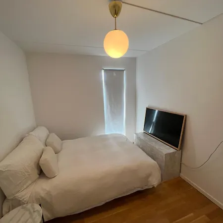 Med Udsigt Til Vandet *