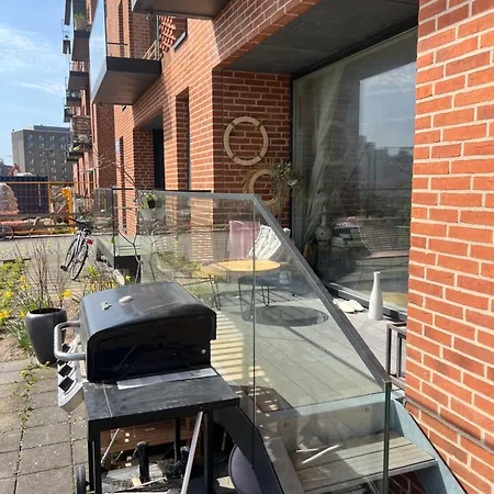 Med Udsigt Til Vandet *