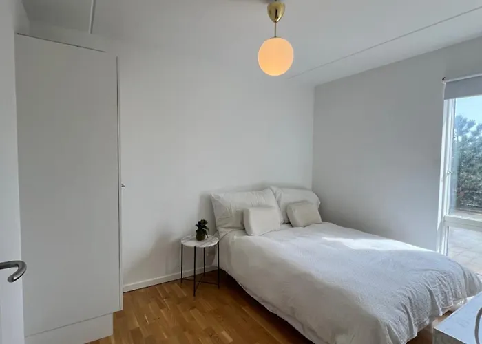 Med Udsigt Til Vandet * Копенгаген