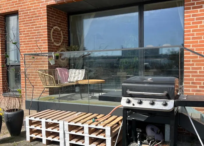 Apartment Med Udsigt Til Vandet